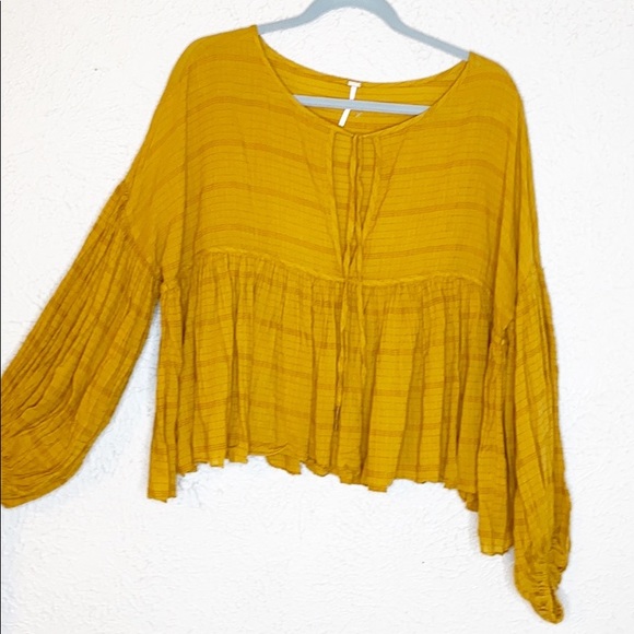 Free People Tops - Free people mustard peasant top